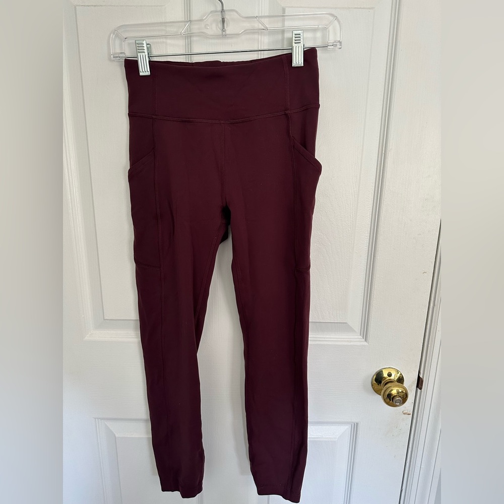 Lululemon leggings size 4 - maroon - barely worn